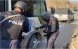 Qondarma rejimin “bayrağı”nı silən polis kimdir? - FOTO