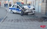 Gəncədə polis maşını mağazaya çırpılıb – Bir polis nəfəri nəfər ölüb (DİN)