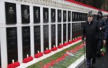 Allahşükür Paşazadə Şəhidlər xiyabanında vətən övladlarının məzarlarını ziyarət edib