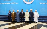 Şeyxüilslam Qazaxıstanda dini lidelrərin sammitində hansı çağırışı edib?
