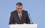 76 yaşlı icra başçısı məmuru yaşa görə təqaüdə göndərdi