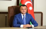 Qızına dəbdəbəli toy edən məmur işdən çıxarılır 