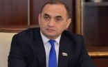 Emin Əmrullayev 1500 məktəbin bağlanacağını TƏKZİB ETDİ