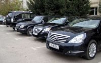 Bakıya bahalı avtomobillər məmurların sifarişi ilə gətirilir