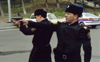 Polisə yeni səlahiyyət verilir - Odlu silahdan istifadə