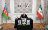 Prezident İlham Əliyev İranın səfirliyində olub, başsağlığı verdi - FOTO
