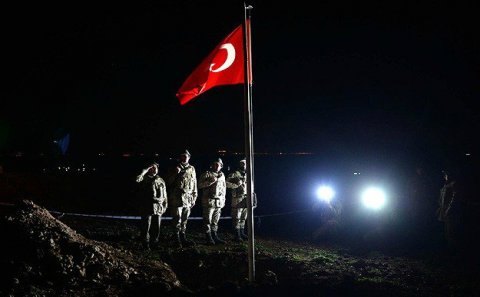 Süleyman Şahın nəşi Türkiyədə (FOTO)