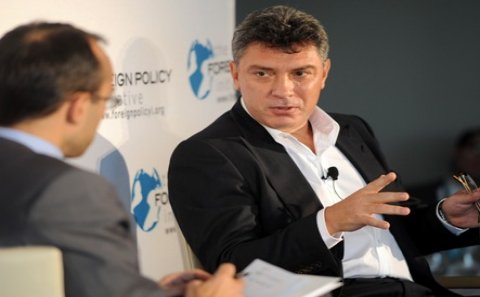 Nemtsovun bugünkü dəfninə milyonerlər qatılacaq, dövlət rəhbərləri yox