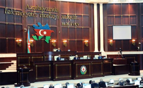 Millət vəkilləri 17 məsələni müzakirə edəcəklər-Bu gün