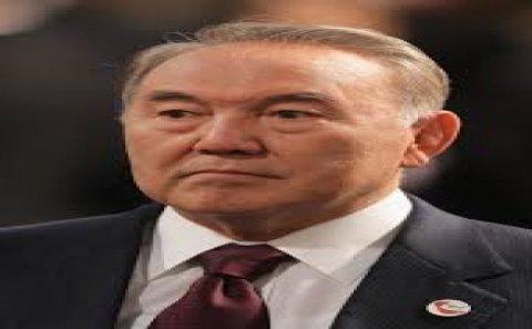 Nazarbayev yenidən prezident olmaq istəyir