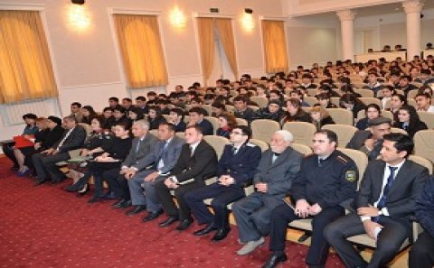 “Sağlam həyat naminə-Erkən nikaha yox deyək” mövzusunda tədbir keçirildi.