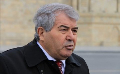 “20 ildir nazirdir, Azərbaycan dilində danışa bilmir”- Deputat+Yenilənib