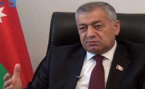 “Təhsil kreditləri haqqında” qanunla bağlı bank sistemi ilə fikir ayrılığı var