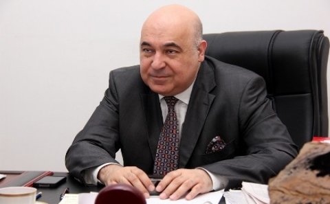 Çingiz Abdullayev üç futbolçunu transfer etdi