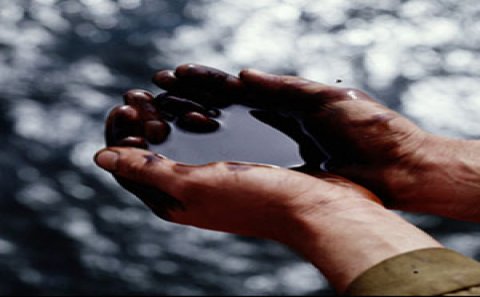 Neft ucuzlaşmaqda davam edir