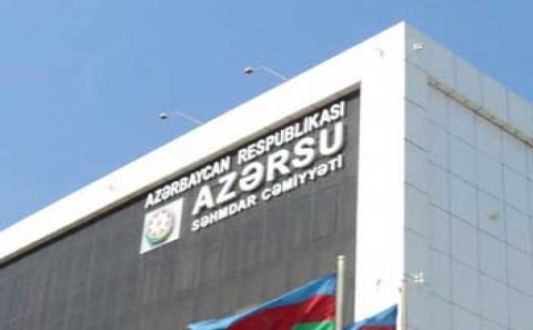 “Azərsu” yanan binanın sakinlərinin içməli su və göstərilən kanalizasiya xidmətlərinin borclarını silib
