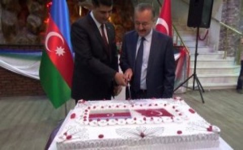 Türkiyədə 28 may-Respublika Günü qeyd edilir