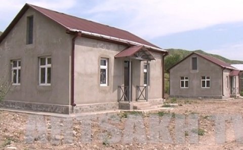 Ermənilər Qubadlıda evlər, Kəlbəcərdə xəstəxana tikirlər