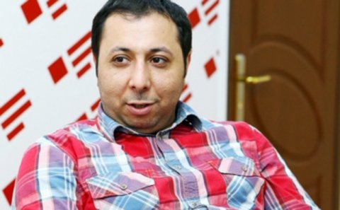 "Mən qadınları kişilərdən zəif hesab etmirəm”