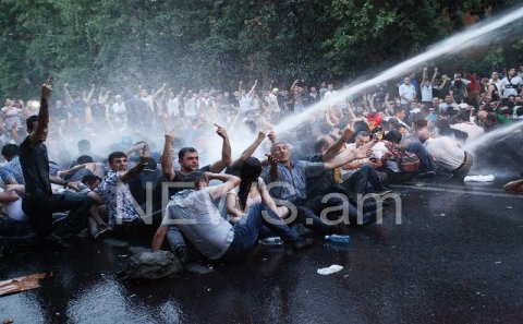 Yervenda yenidən aksiya