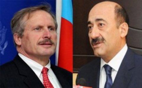 Səfir Əbülfəs Qarayevlə görüşəcək