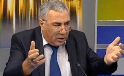 Hafiz Hacıyev: “Arif Hacılı gedib öz işi ilə məşğul olsun”