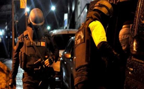 Türkiyədə polis genişmiqyaslı əməliyyatlara başladı