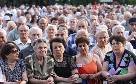 BMT-nin hesabatı - yaxın 50 ildə Ermənistan əhalisi 1 milyon azalacaq