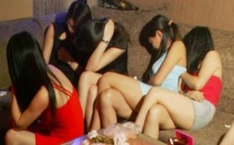 İnsan alverinə görə 17 nəfər tutulub, 14-ü axtarılır