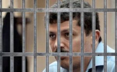 İranın keçmiş prezidentinin oğlu həbsxanaya aparılıb