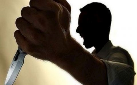 Bir ailənin dörd üzvü bıçaqlandı - Lənkəranda