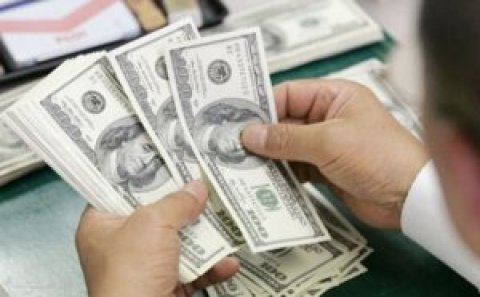 Dollar satışı bərpa olundu