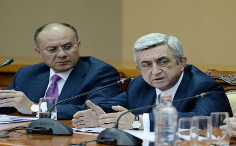 “Zərbələrin miqyası Sərkisyanla Ohanyanı kürsüdən atacaq”