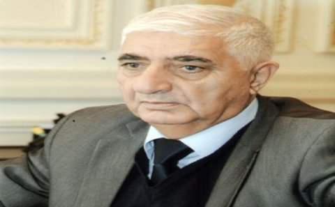 Fikrət Qoca  təltif edildi