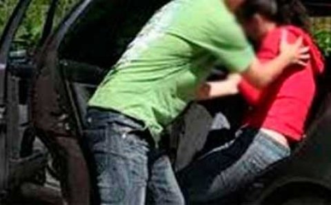 Şabranda polis nişanlı qızı qaçırdı