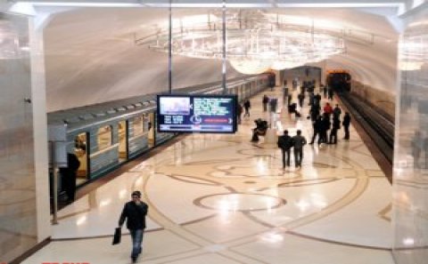 Bakı metrosunun platformalarında təhlükəsizlik sədlər quraşdırılacaq?