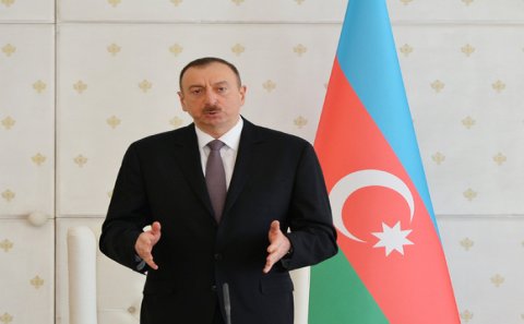 2016-cı ilin dövlət büdcəsinin hazırlığı işlərinə həsr edilmiş müşavirə keçirilib