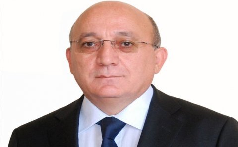 Mübariz Qurbanlı Fransada dini icmaların rəhbər vəzifəli şəxsləri ilə görüşüb