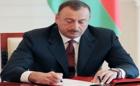 Prezident baş konsulu vəzifəsindən geri çağırdı