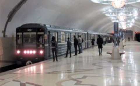 Bakı metrosu bu gecə saat 01:30-a qədər işləyəcək
