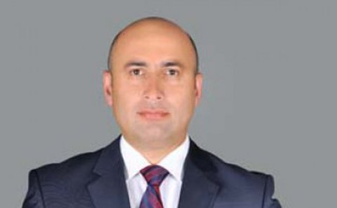 Azər Badamov da imzaları topladı