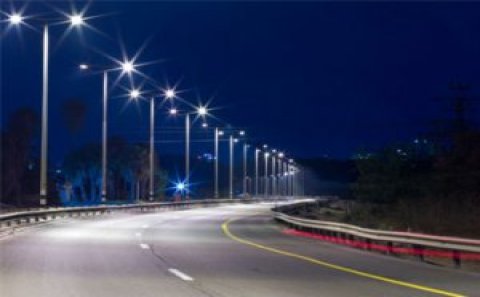 Gecələr magistral yollarda işıqlar niyə söndürülür?