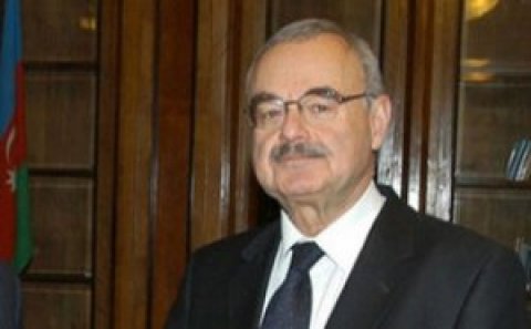 Məcburi köçkünlərin büdcə təşkilatlarında çalışmasının yaş həddi artırıldı