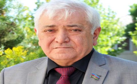 “İşlərini bəri başdan görürlər”
