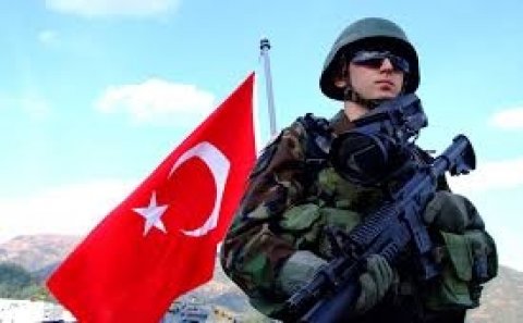 Türkiyə Ermənistana hərbçi göndərir