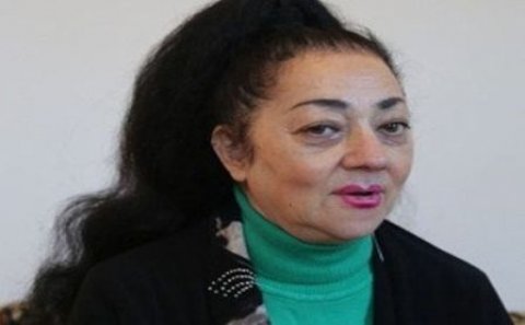 Nuriyyə Əhmədova vəfat etdi