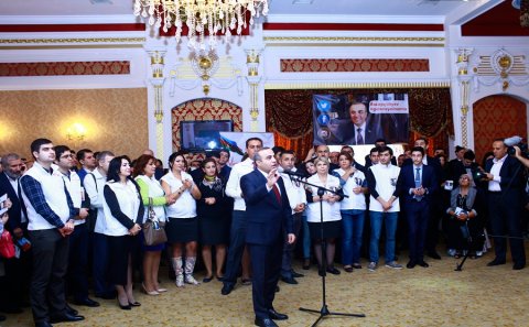 Azay Quliyevdən möhtəşəm start - FOTOLAR