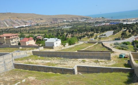 Eldar Əzizov reydlərə başladı