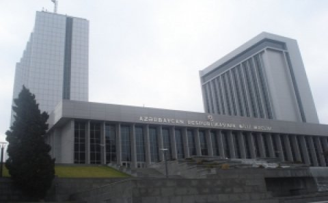 Təhlükəsizlik və rabitə sahələri ilə bağlı qanunda dəyişiklik edilir