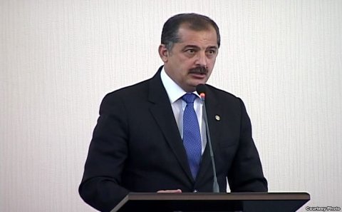 Başçı ilə sahibkarın 600 minlik çəkişməsi – Şikayət